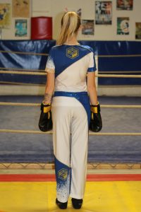 tenue de savate de boxe française gamme pro dos hexagone combat