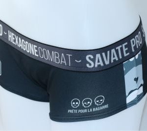 Shorty prêt pour la bagarre Femme