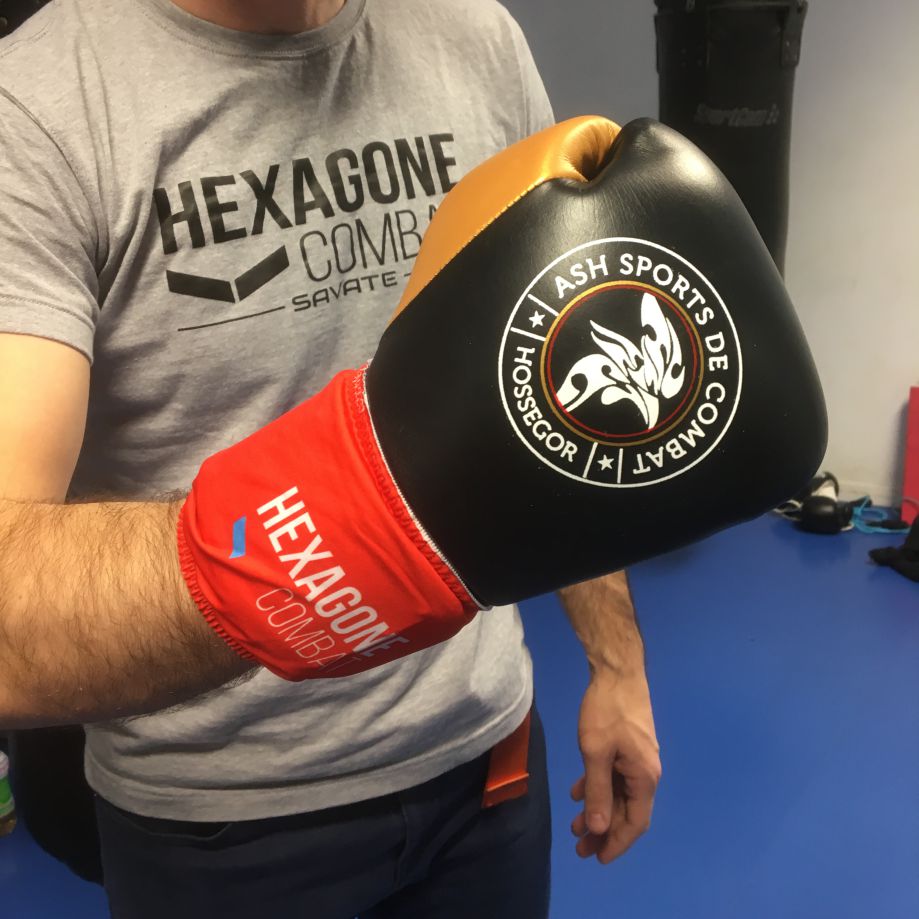 manchette-personnalisée-boxe-hexagone-combat-porté