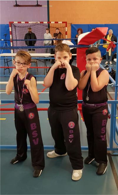 tenues personnalisées boxing savate villeneuvois