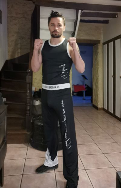 tenues personnalisées charly herbert pantalon debardeur boxe francaise hexagone combat homme